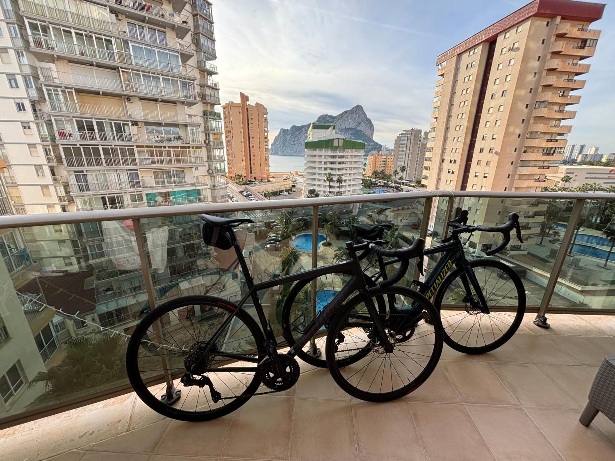 Rock&Bike Calpe Sunny Apartment מראה חיצוני תמונה